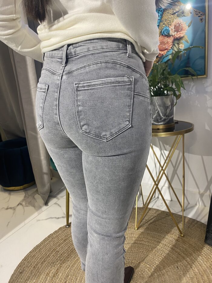 Jeans push up gris pitillo - Imagen 4